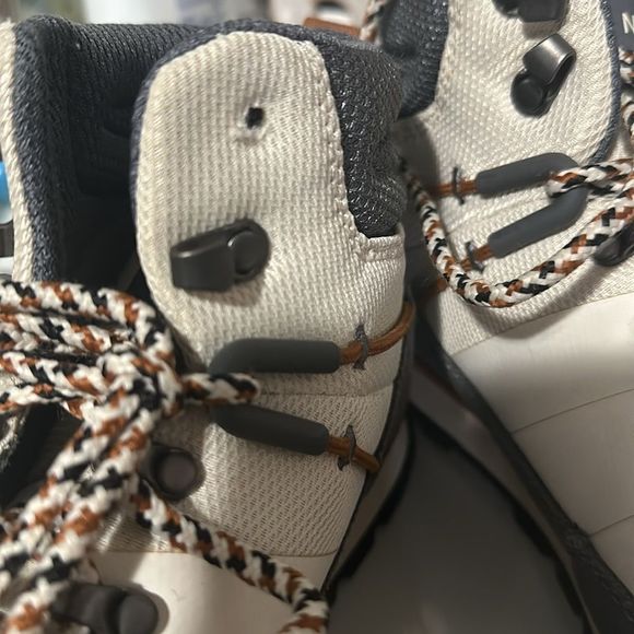 The north face | Men's Blue Back-to-berkeley Mid Winter Boots - Picture 9 of 10